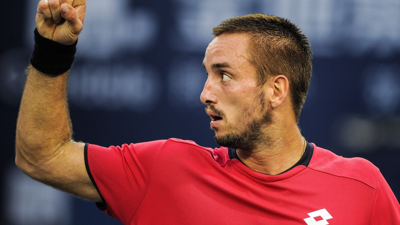 Srpski teniser Viktor Troicki slavi pobedu