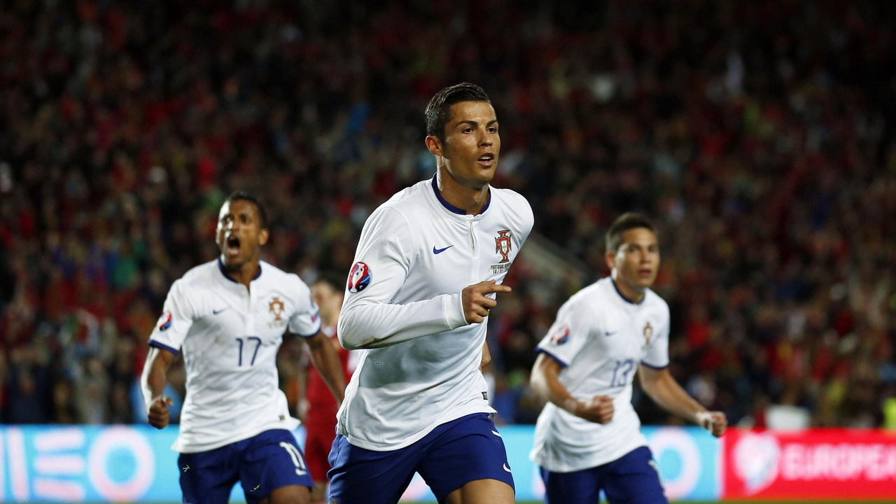 Kristijano Ronaldo slavi gol u meču protiv Jermenije