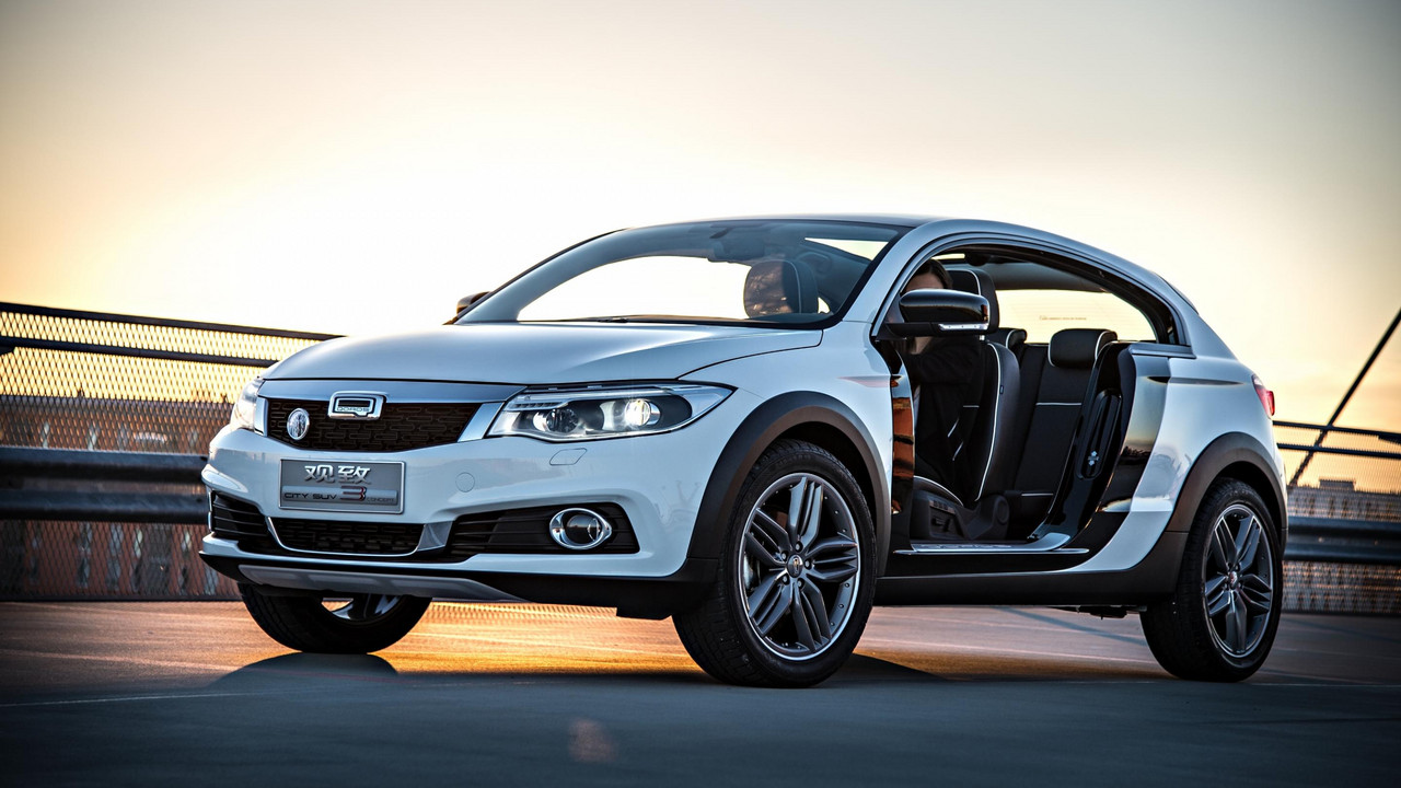 Qoros 3 City