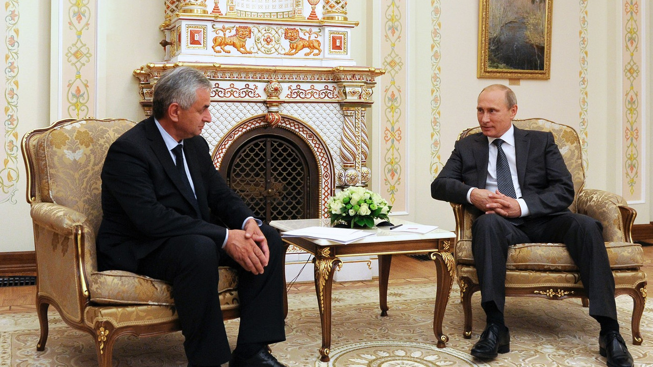 Vladimir Putin i Raul Hadžimbo 
