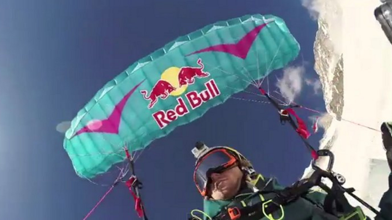 Paraglajding skijanje