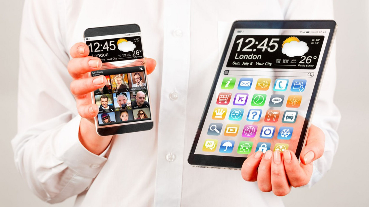 Phablet i mobilni telefon