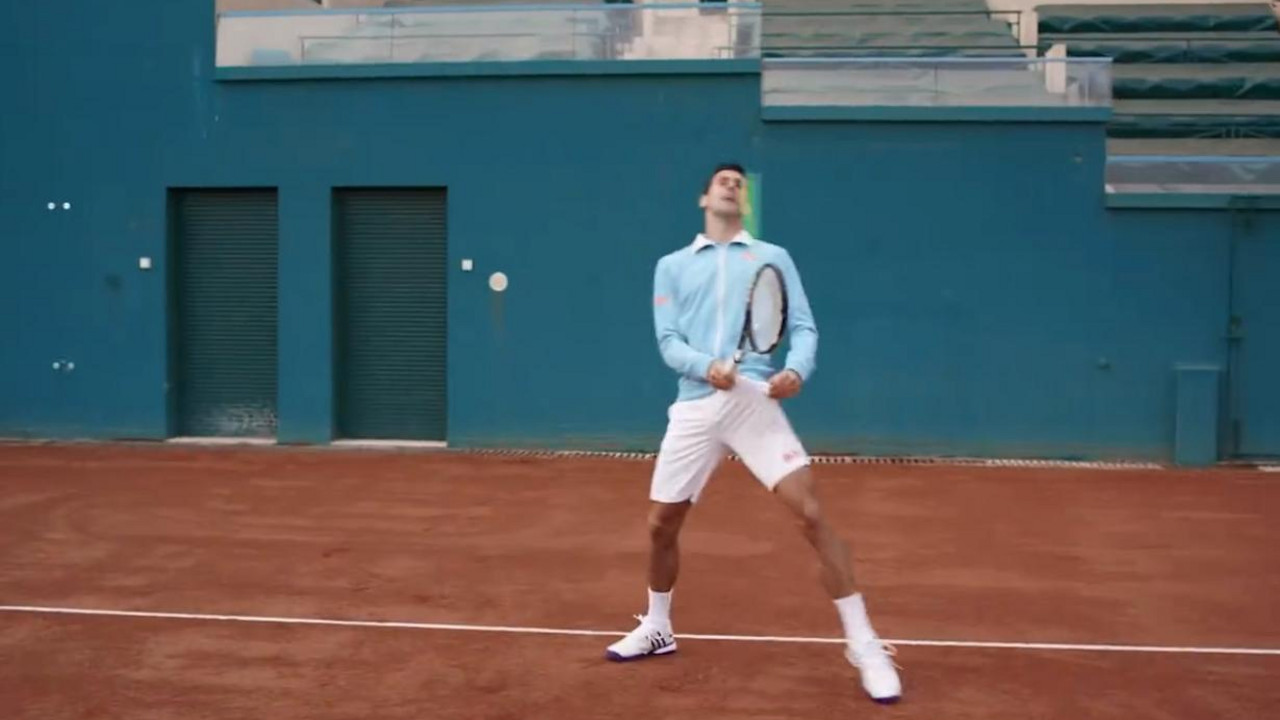Novak Đoković izvodi potez u stilu Mansura Bahramija