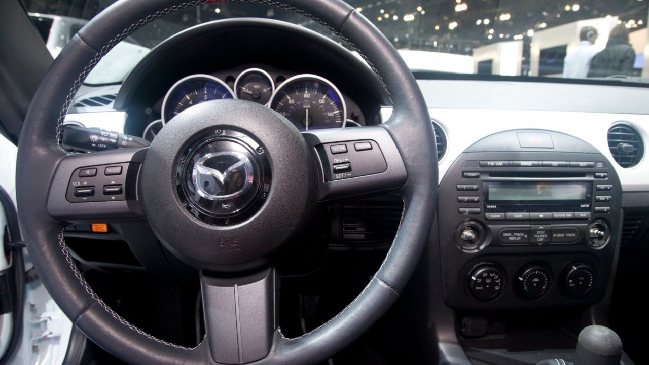 Bela mazda
