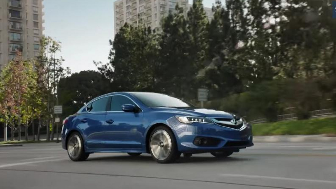 Acura ILX u pokretu