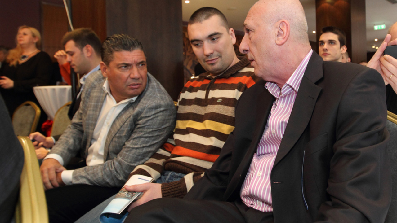 Miodrag Ražnatović u društvu trenera Mega Leksa Dejana Milojevića i sportskog direktora Partizana Dragana Todorića