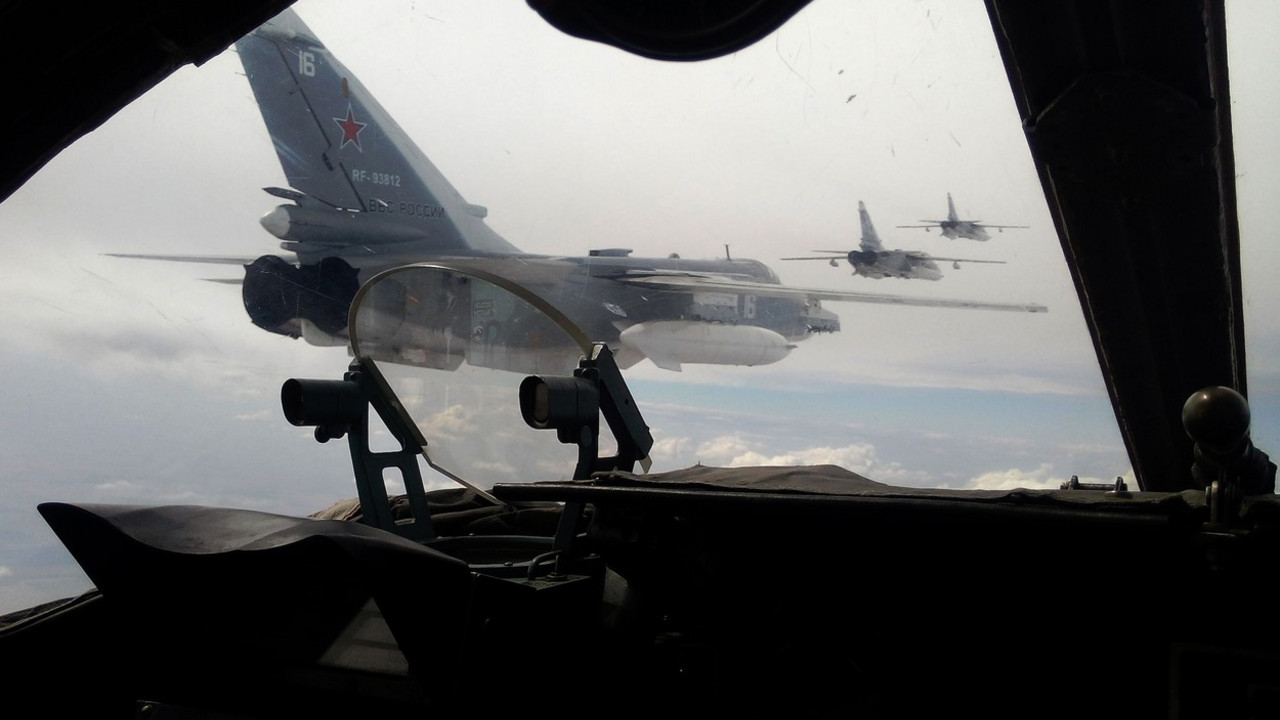 Lovac bombarder Su-24