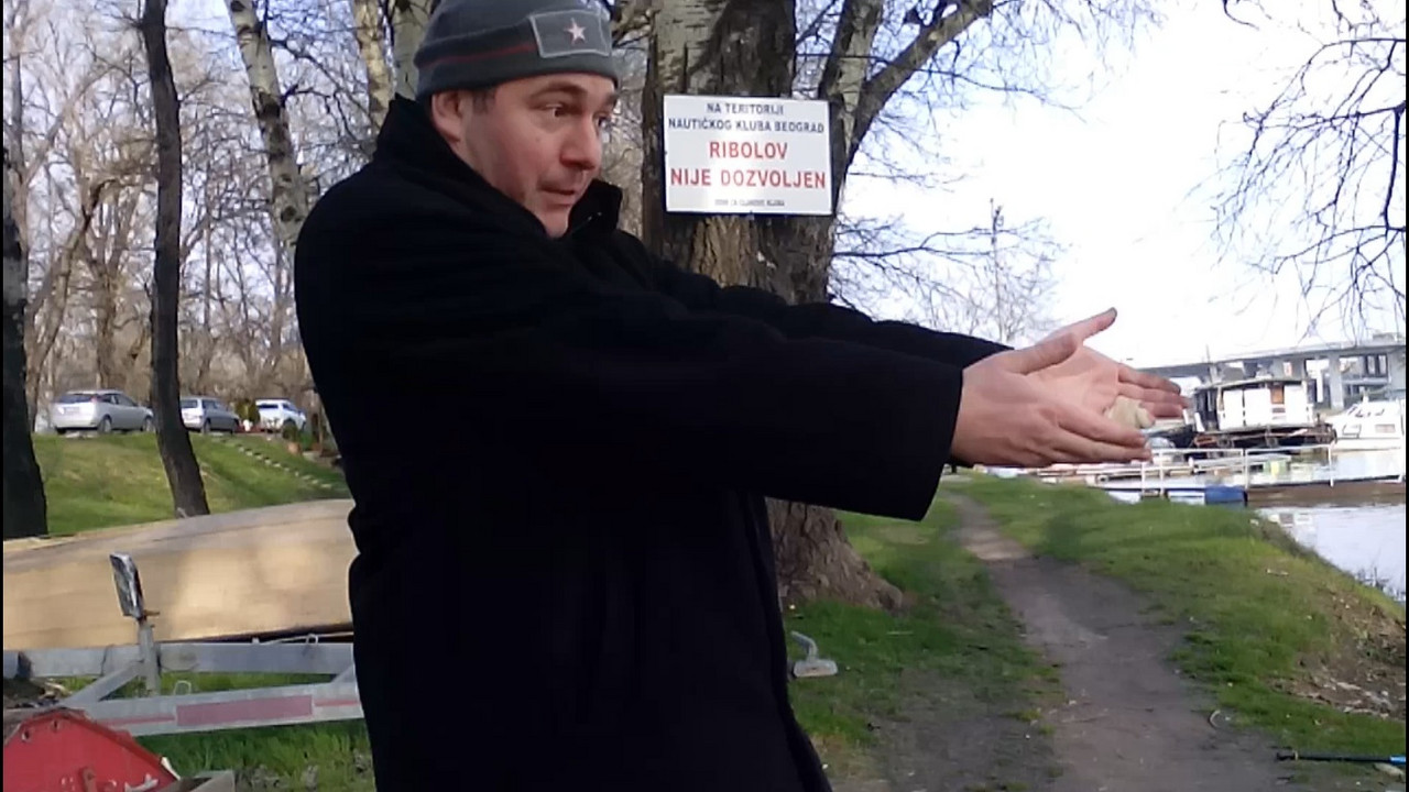 Stanko Stamenković, novinar, na pecanju