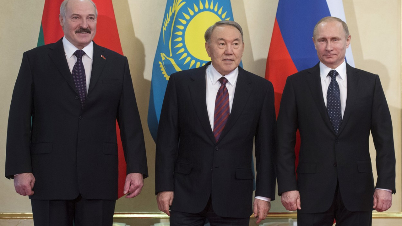 Aleksandar Lukašenko, Nursultan Nazarbajev i Vladimir Putin na sastanku u Astani 20. marta 2015.