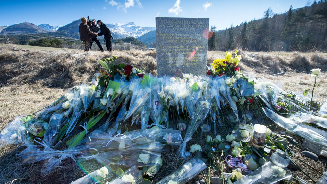 Memorijal na mestu pada aviona Džermanvingsa