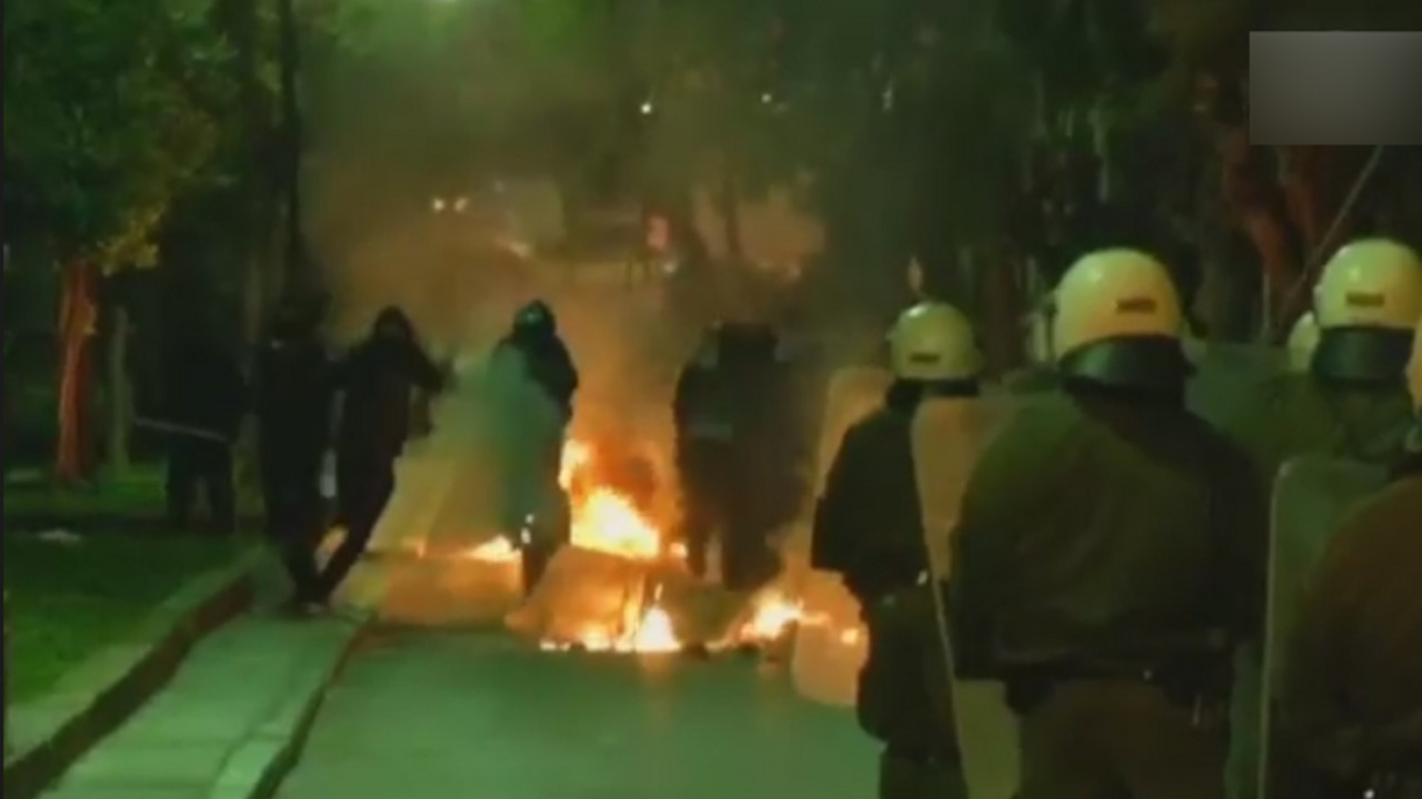 Sukob anarhista i policije u Atini