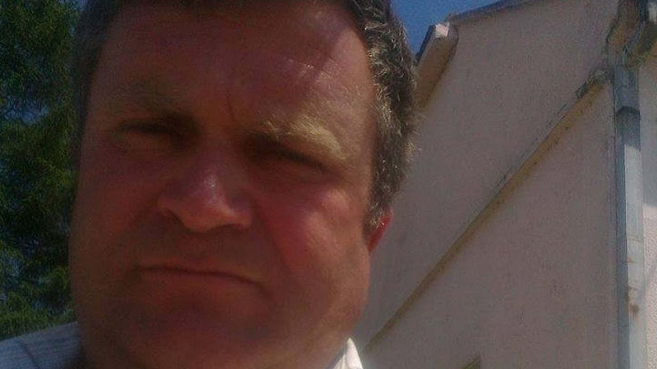 Petko Tadić, poznatiji kao Bili Čiku, zavodnik mladih curica na Fejsbuku