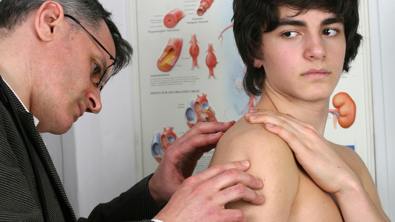 pregled kod dermatologa