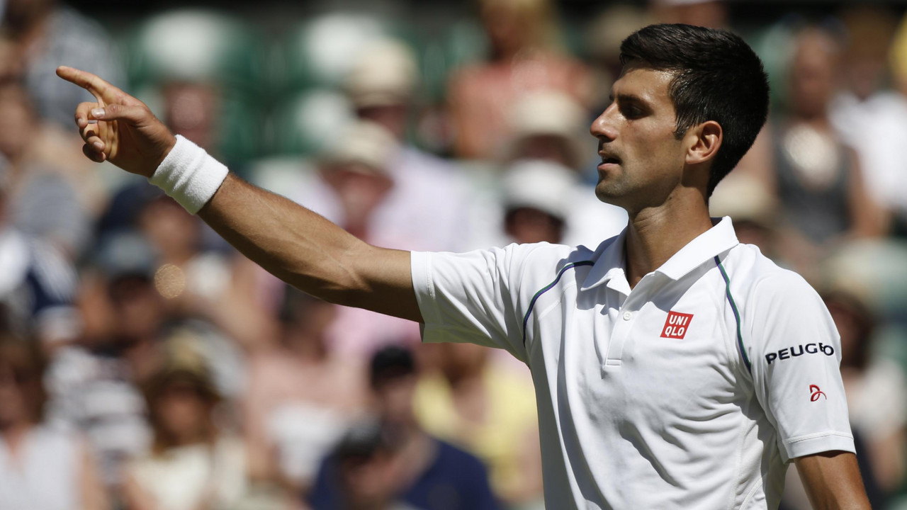Novak Đoković u meču polufinala Vimbldona protiv Rišara Gaskea