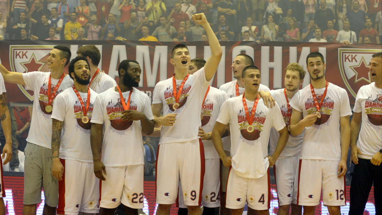 Košarkaši Crvene zvezde slave titulu prvaka Srbije 