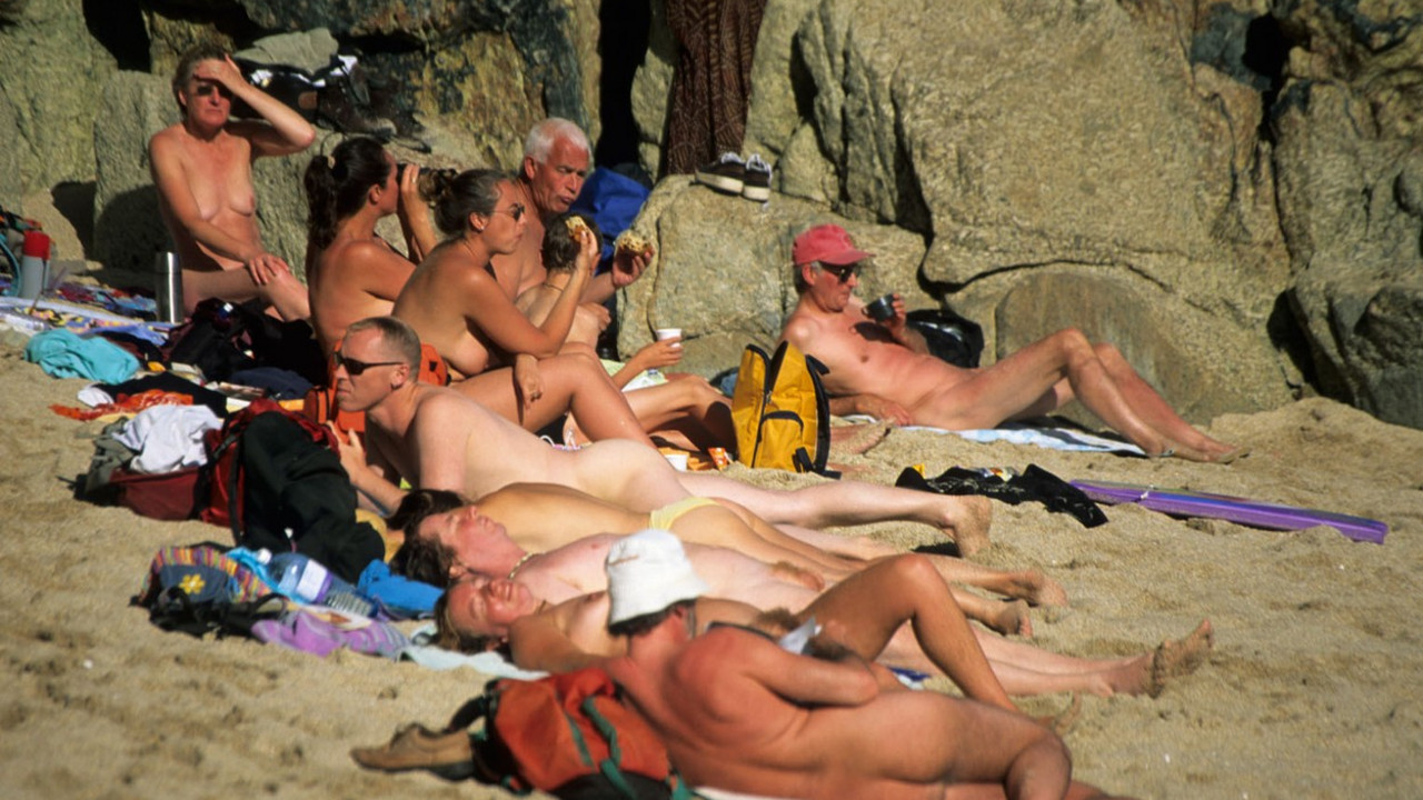 Nudistička plaža