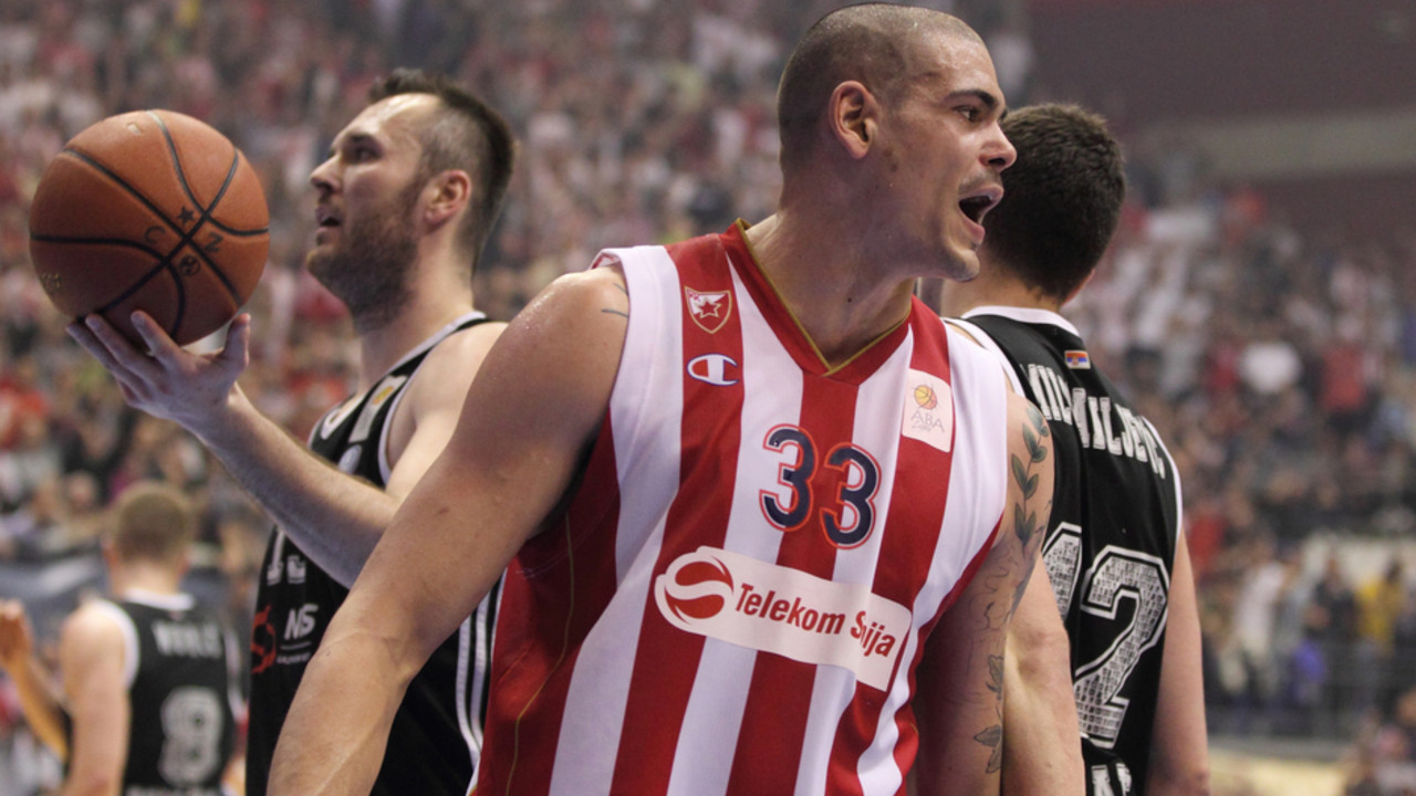 Centar Crvene zvezde Maik Cirbes