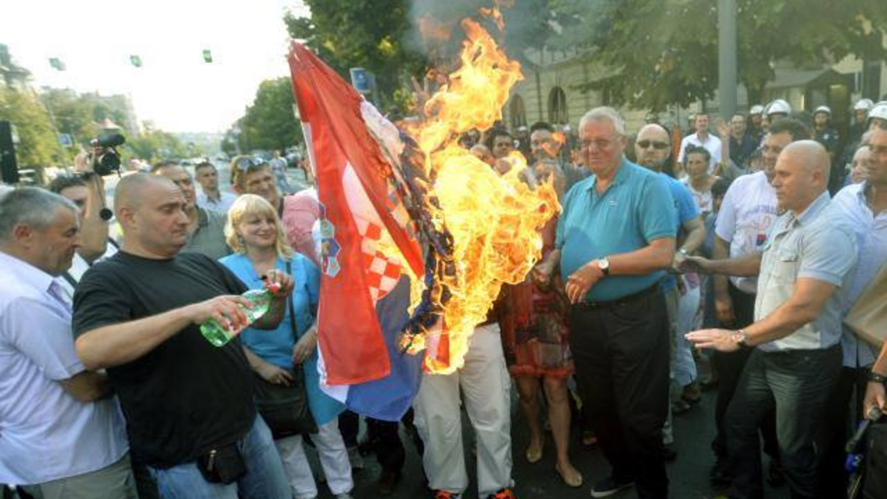 paljenje hrvatske zastave