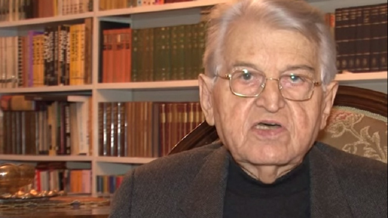 Dobrica Ćosić
