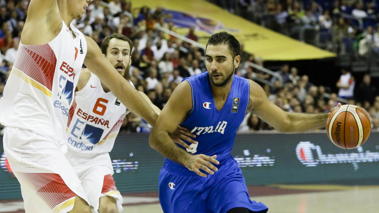 Pjetro Aradori u duelu Španija - Italija na Evrobasketu