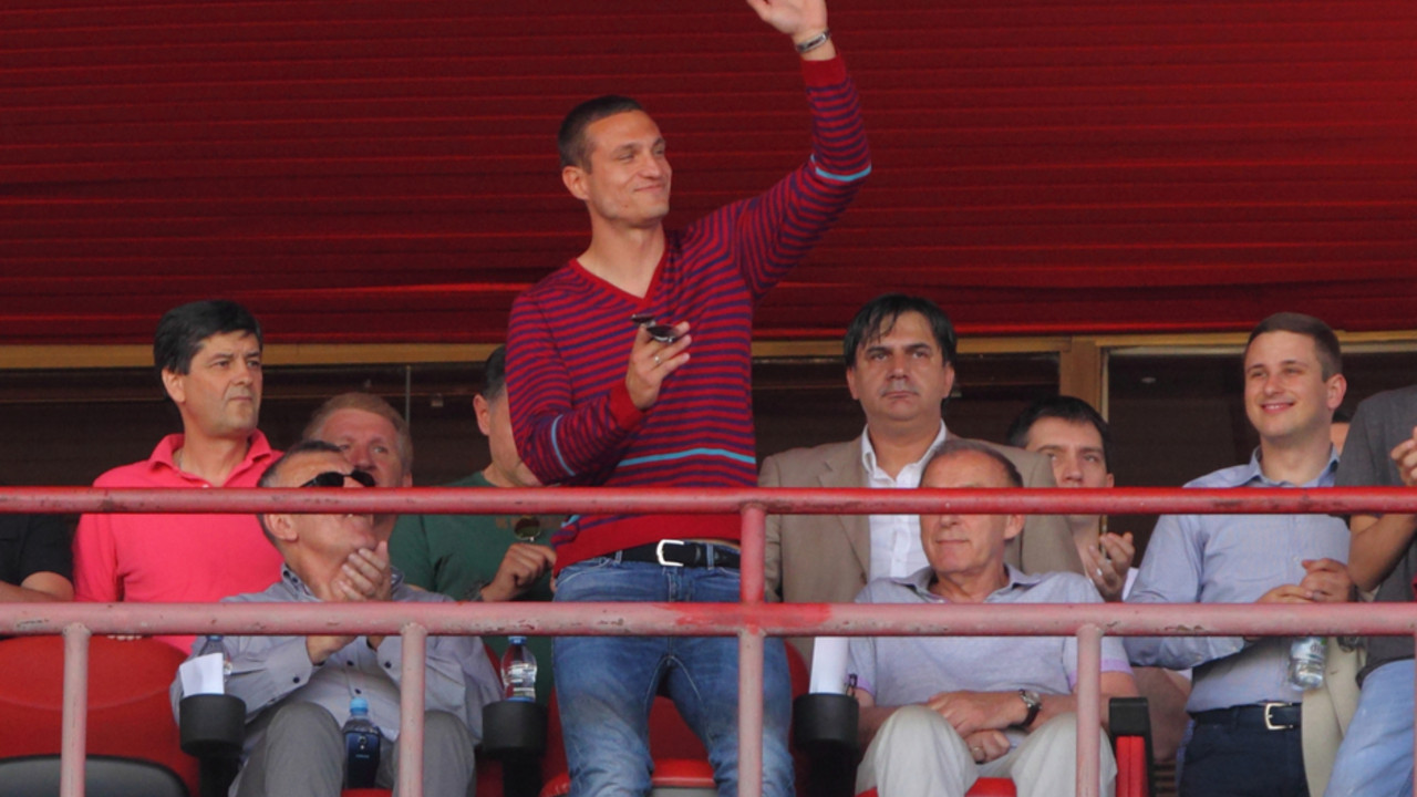 Nemanja Vidić na stadionu Crvene zvezde