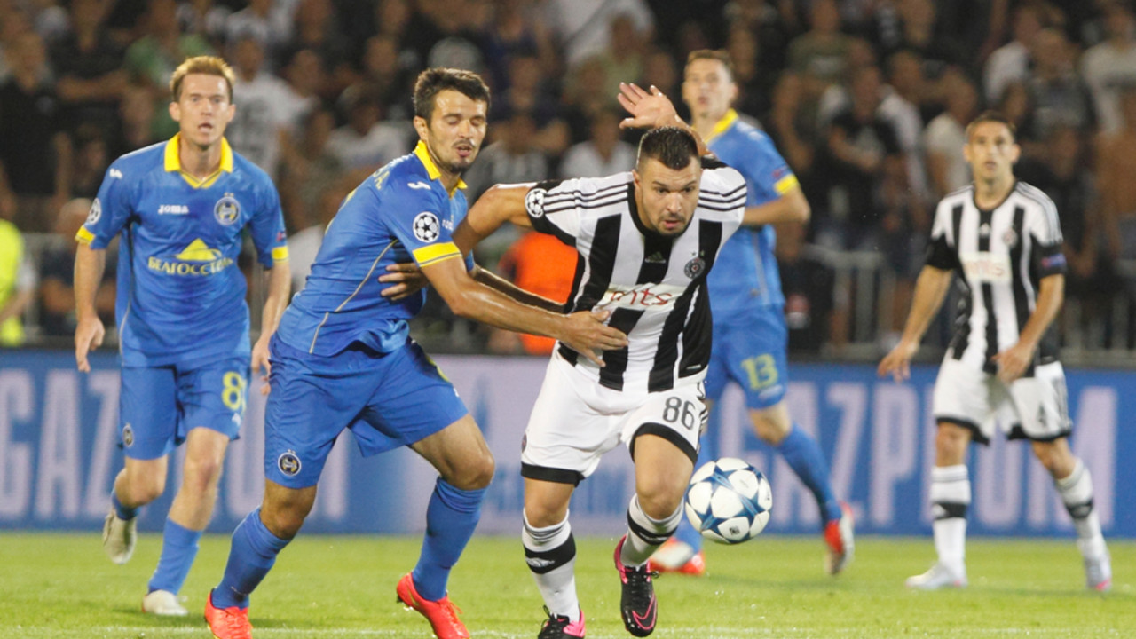 Valeri Božinov na meču sa Bate Borisovim