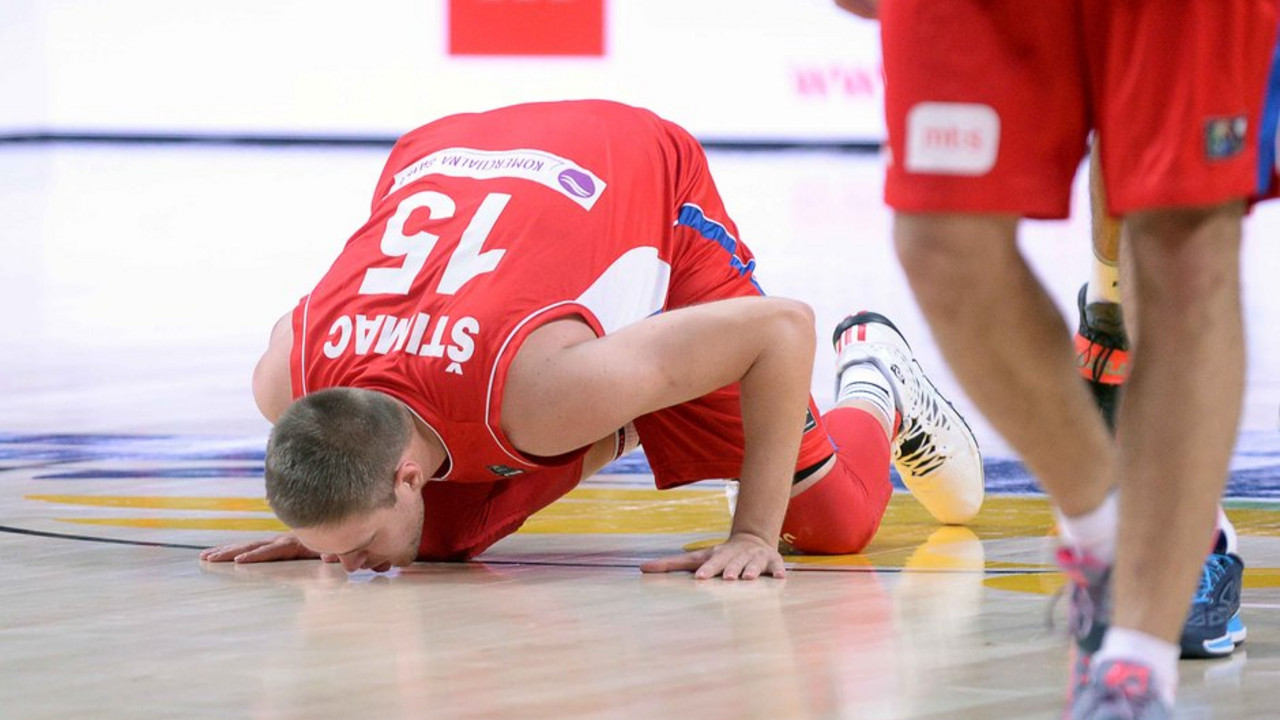 Vladimir Štimac tokom meča Svetskog prvenstva 2014. godine protiv Francuske
