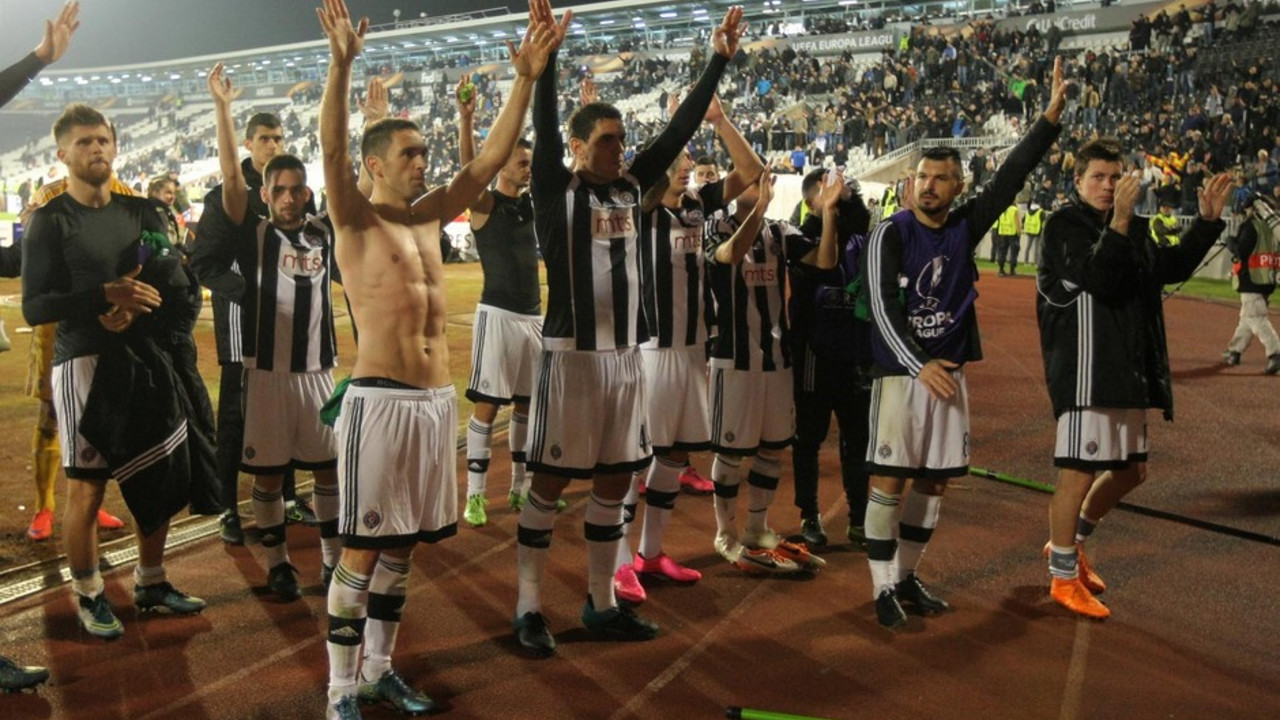 Fudbaleri Partizana posle meča sa Atletik Bilbaom