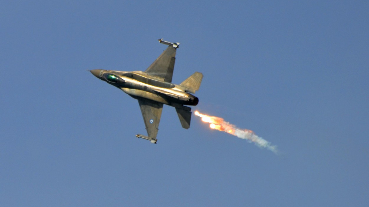 F-16