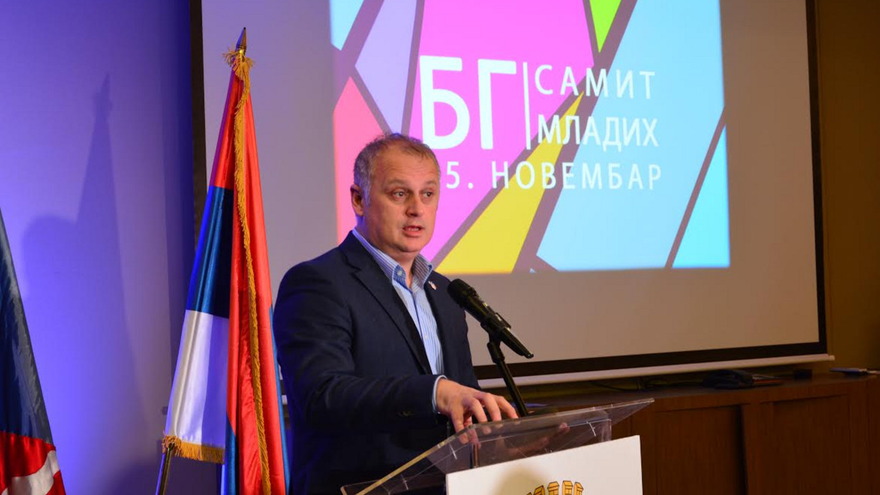 Goran Vesić