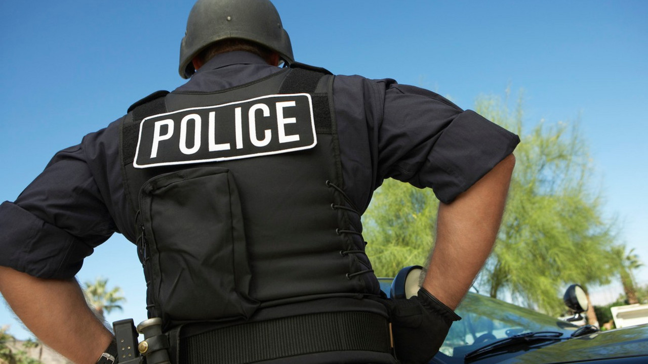 engleska policija