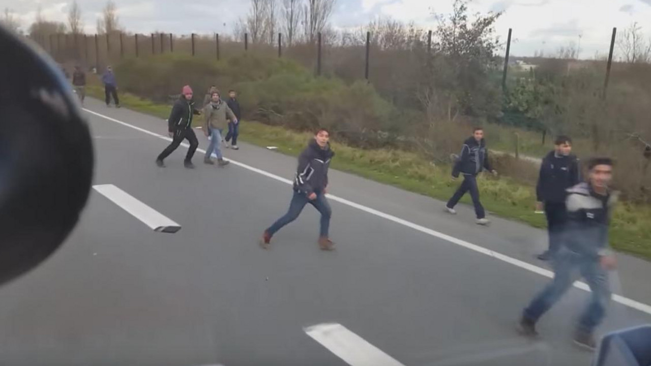 Pokušaj gaženja migranta