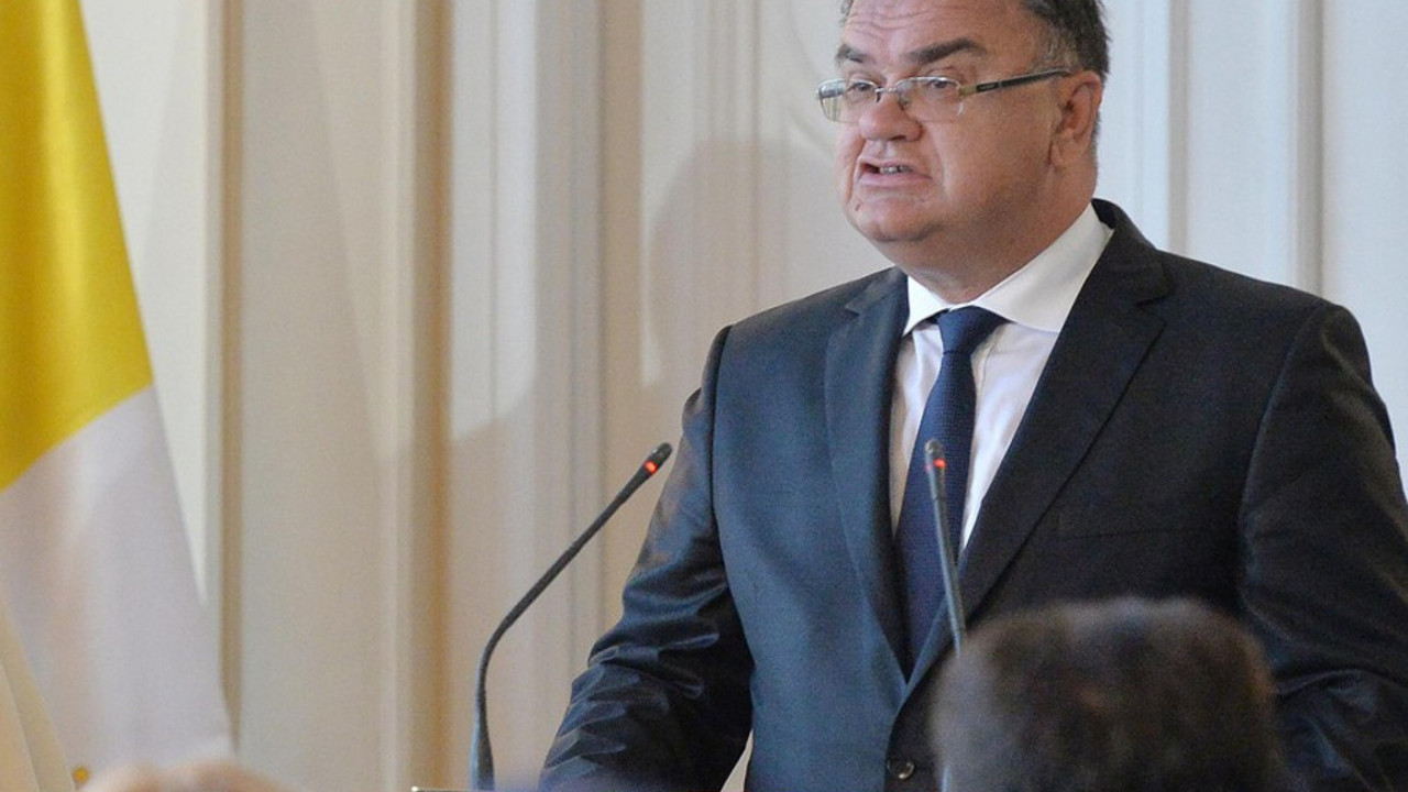 Mladen Ivanić