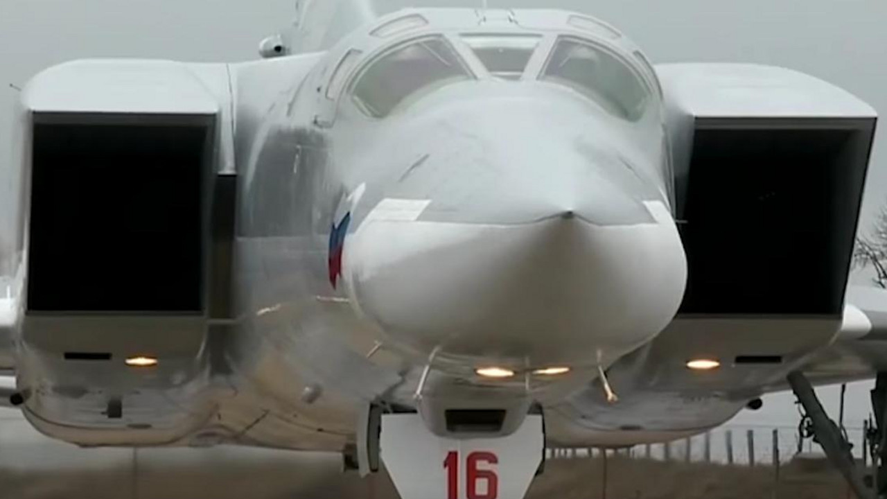 Tu-22