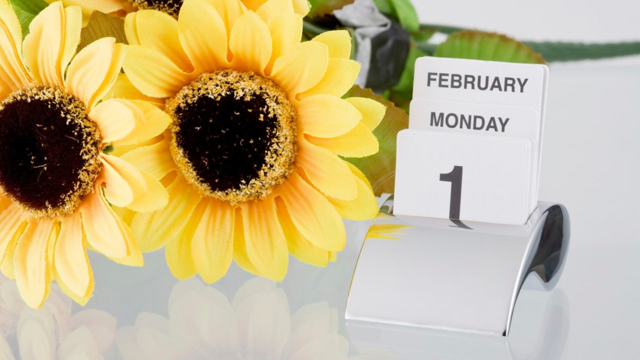 februar