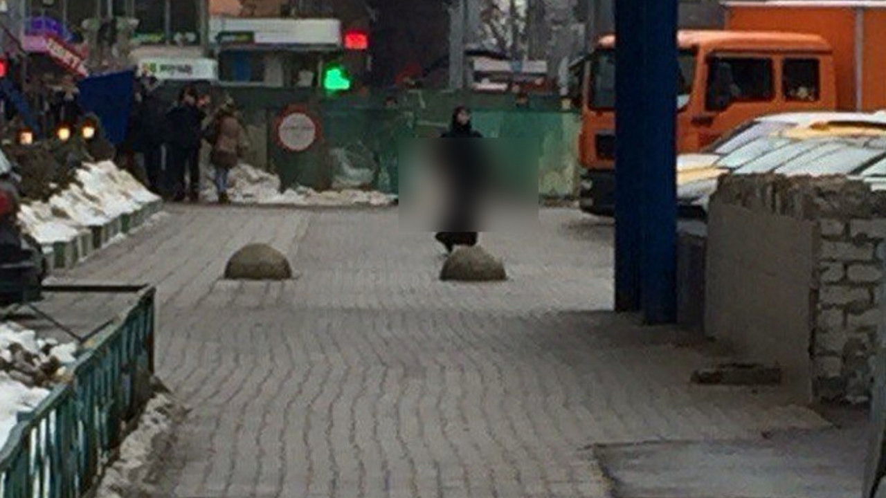 Moskva, žena
