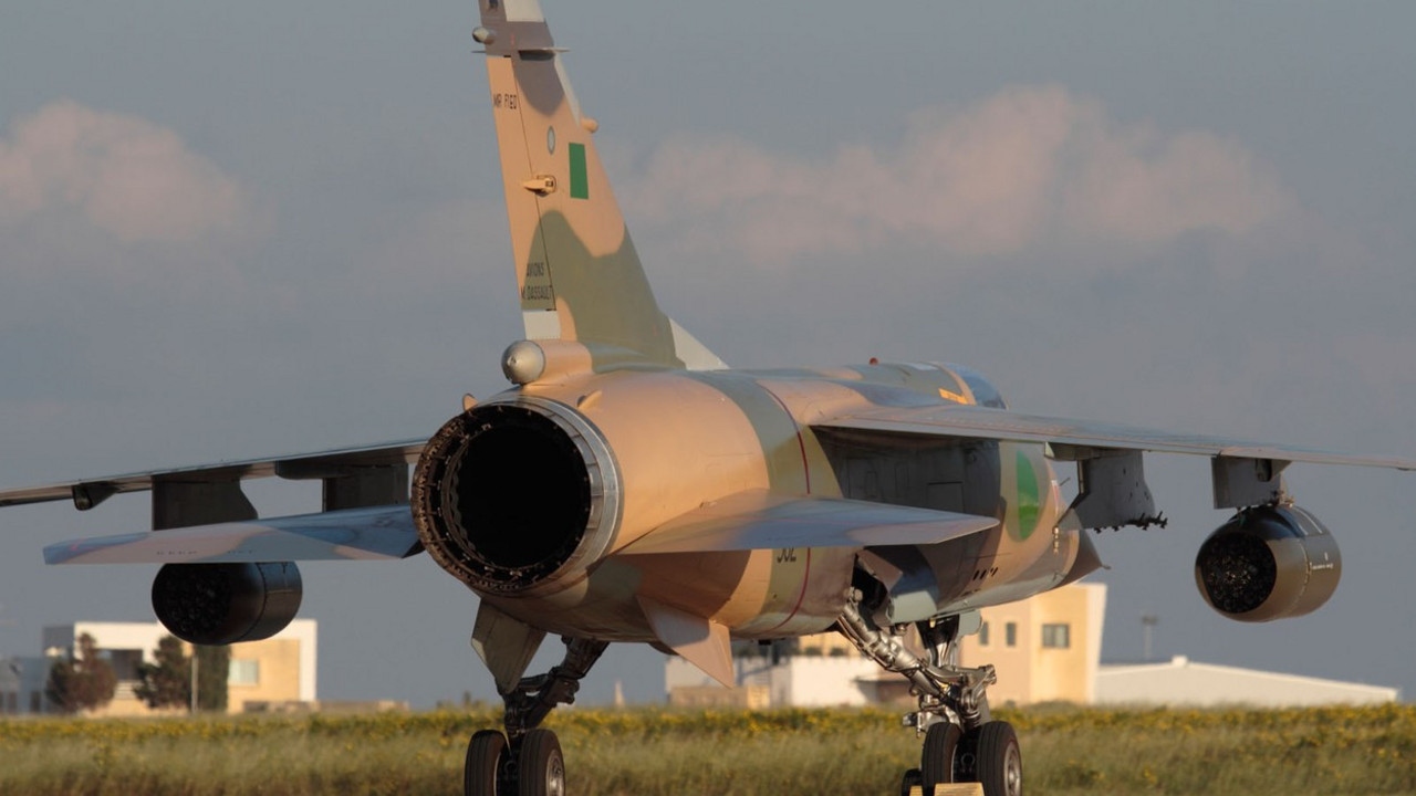 Libijski avion
