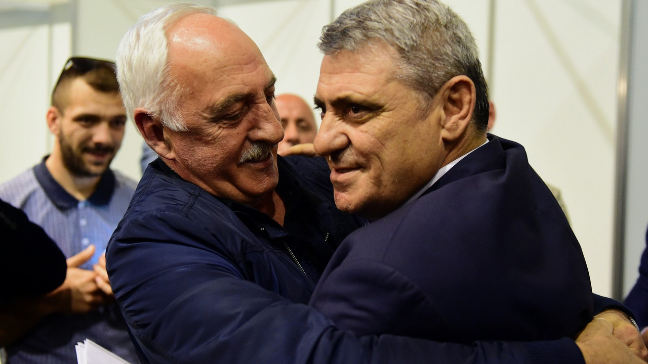 Fadilj Vokri (desno)
