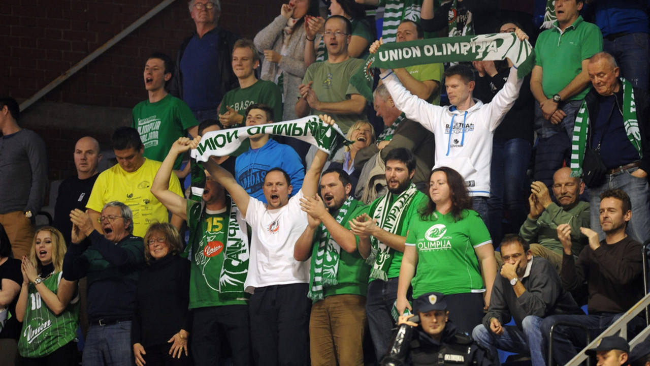 Navijači KK Olimpija iz Ljubljane