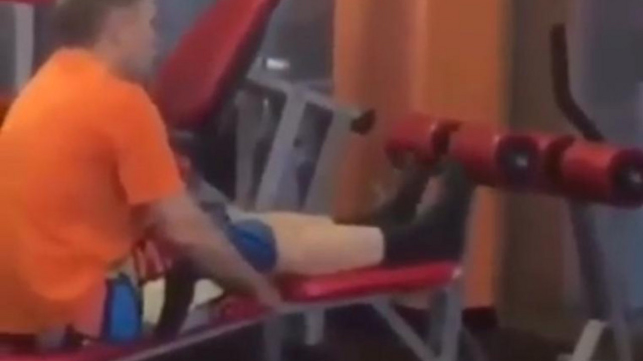 Smešno vežbanje u teretani