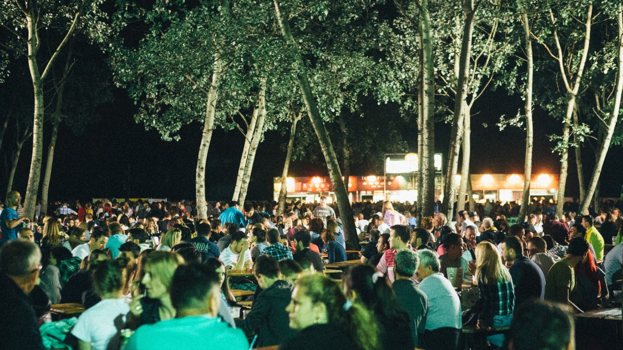 Beer garden