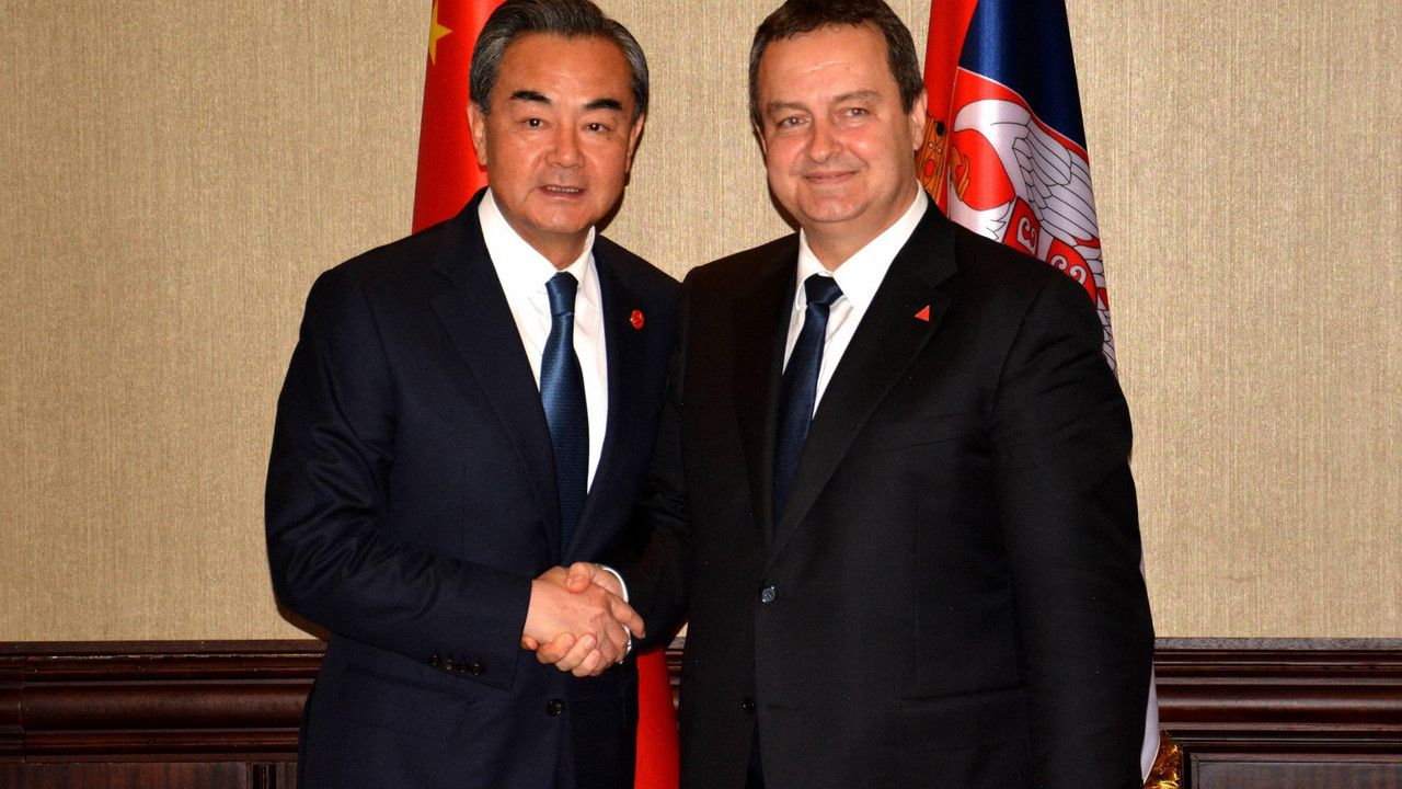 Vang Ji i Ivica Dačić