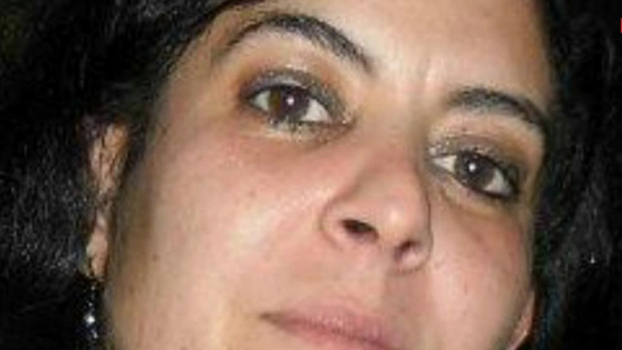 žena