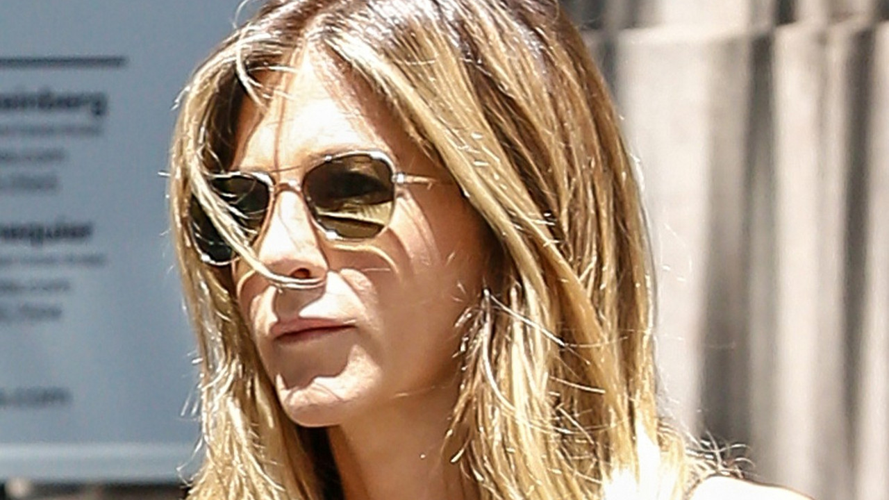 Dženifer Aniston
