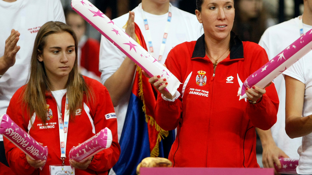 Aleksandra Krunić i Jelena Janković