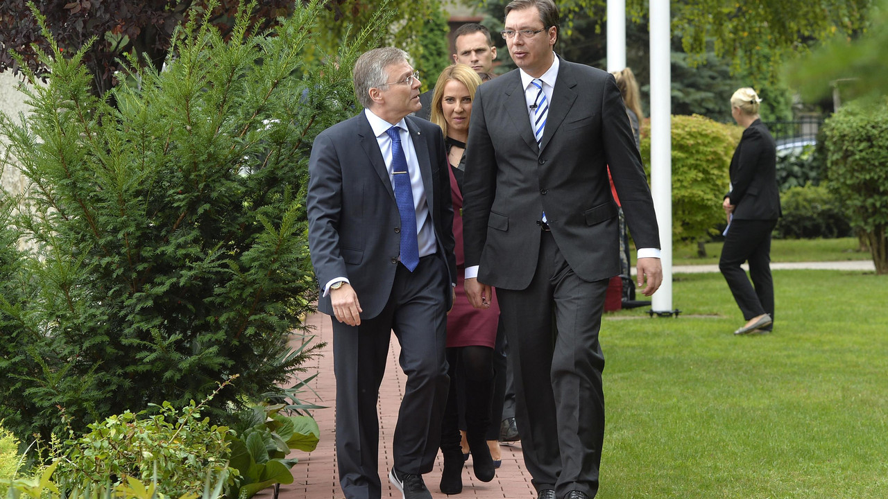 Ikonen i Vučić