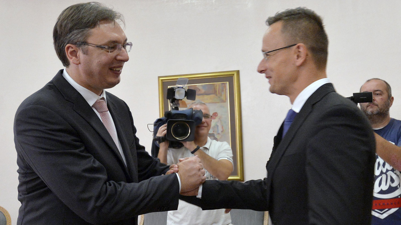 Vučić i Sijarto