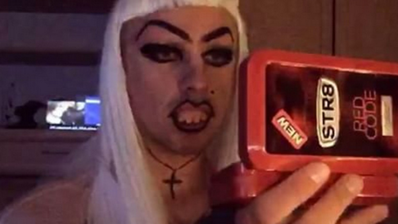 imitiranje devojke u izlasku