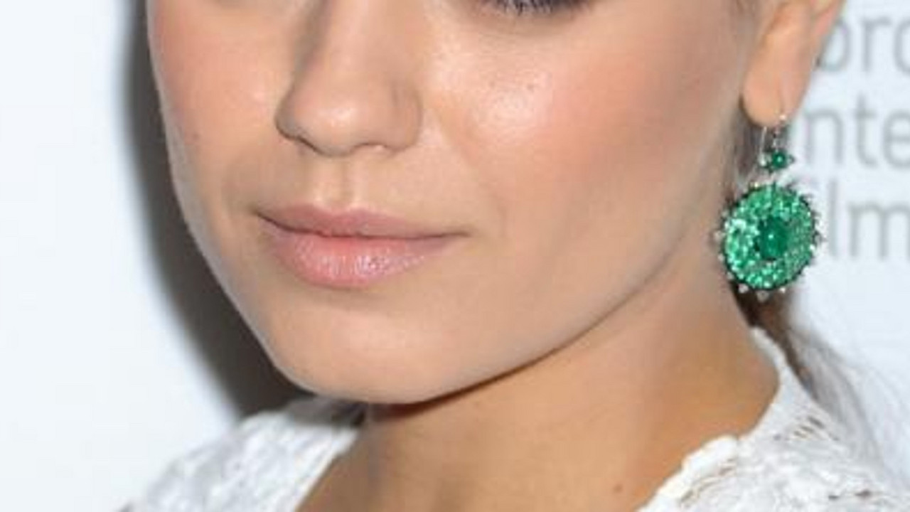 Mila Kunis