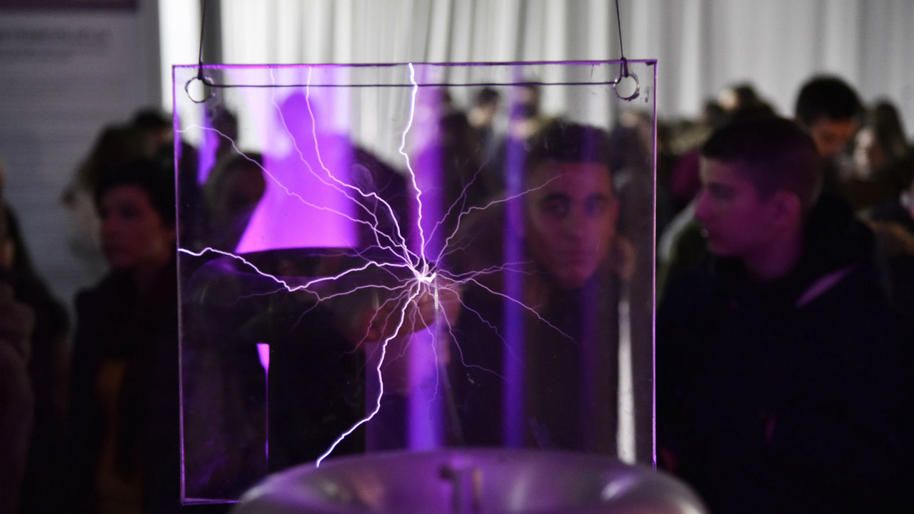 Tesla zona
